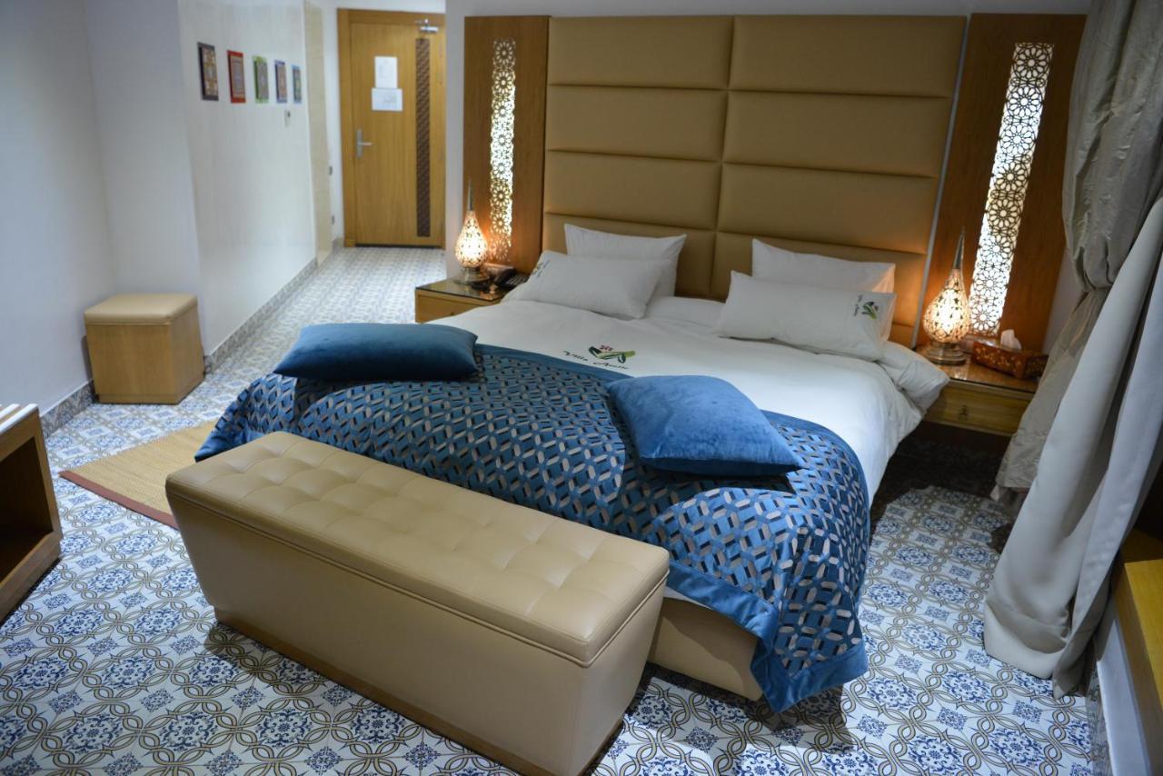 Aralia Boutique Hotel 4*